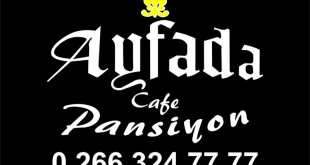 Ayfada Cafe Pansiyon yazılı ve telefon numaralı siyah afiş