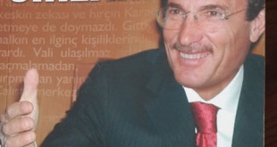 Liderlik Sırları kitabının portre fotoğraflı ön kapağı