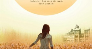 Güneşin Kızları adlı kitabın çiçek tarlasındaki kadın figürlü kapağı