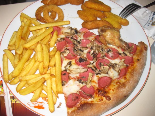 Pizza pizza &amp; doğum günü… NİLGÜN'ÜN GÜNLÜĞÜ SİNOP AŞIĞI